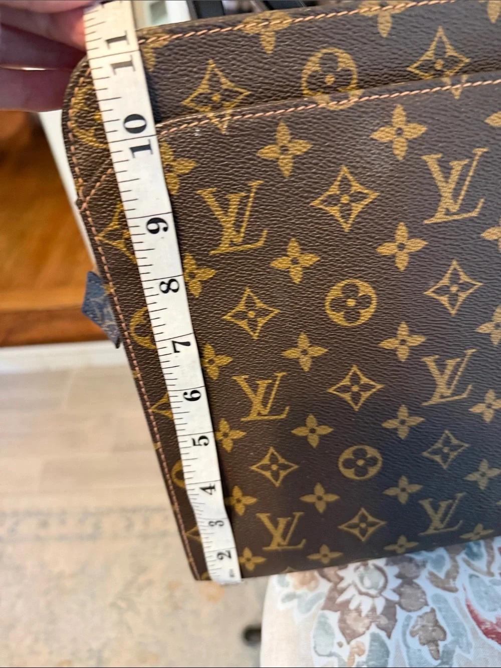 Louis Vuitton - Vintage Monogram Canvas Briefcase with Tan Leather Handles